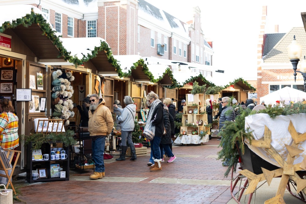 Kerstmarkt: Pella's Dutch Christmas Market photo