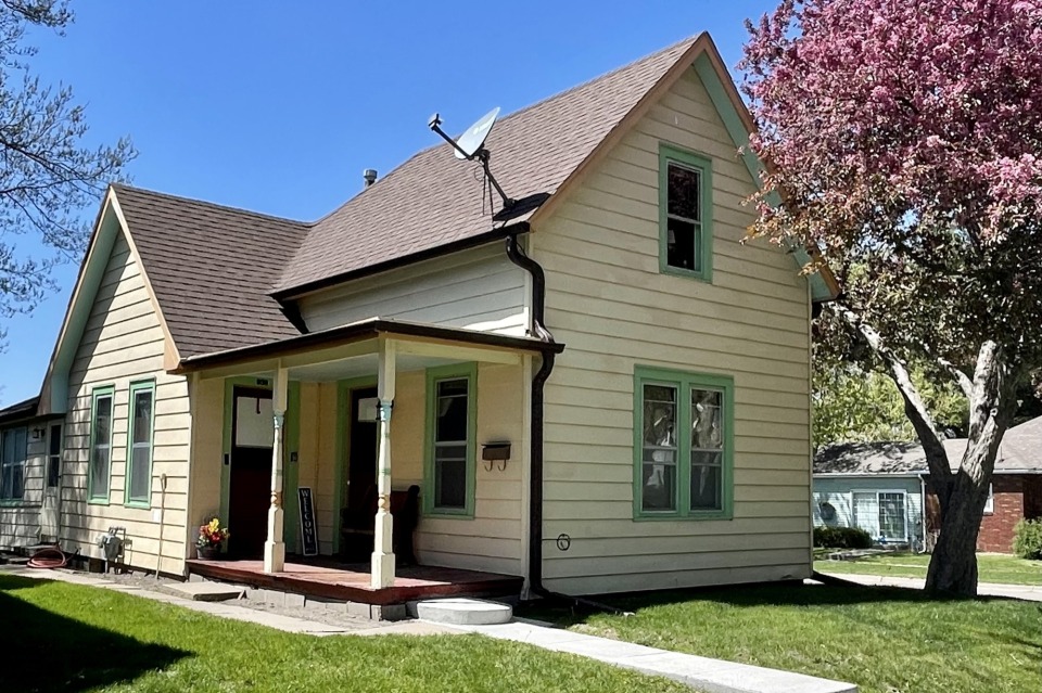 Denberg in downtown Pella photo